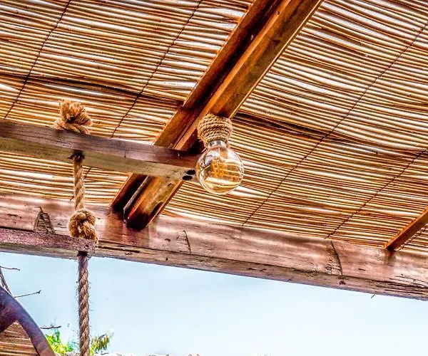 Escape Eco 4* Uluwatu (Bali)