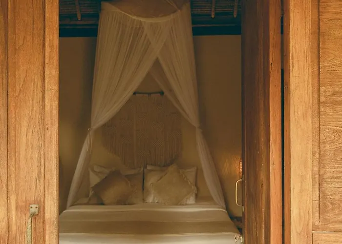 Escape Eco 4* Uluwatu (Bali)