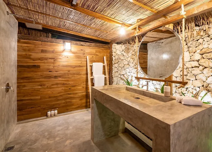 Escape Eco Resort 4*
